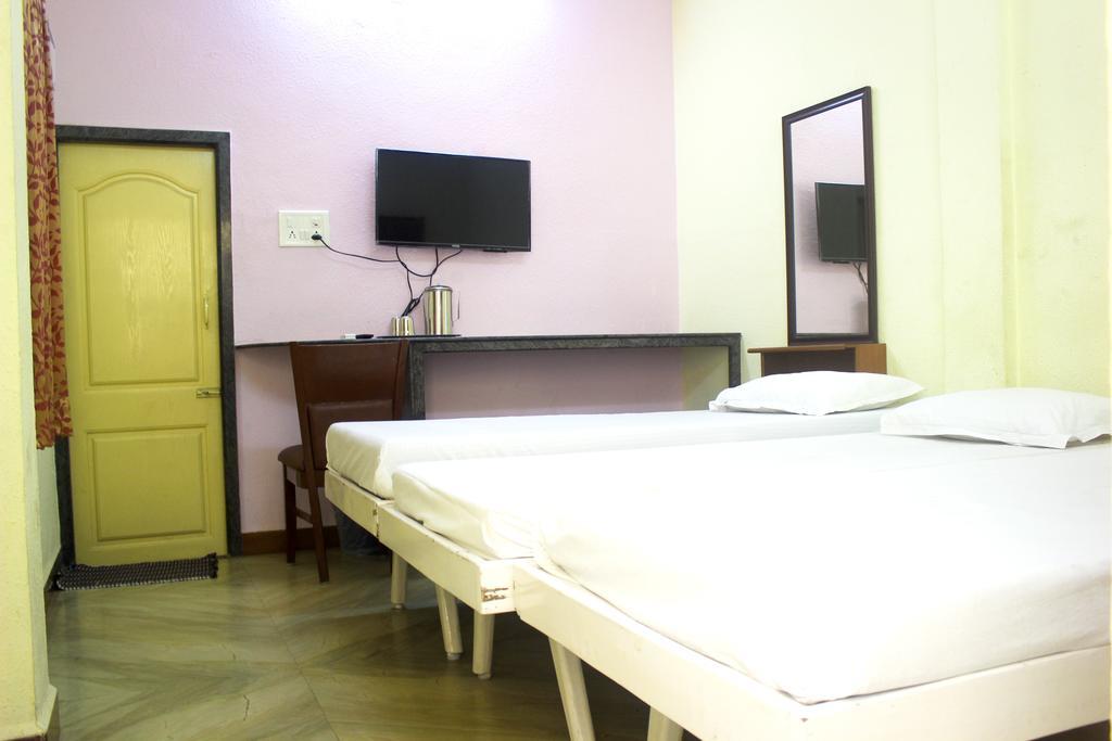 PMS Guest House Pondichéry Extérieur photo